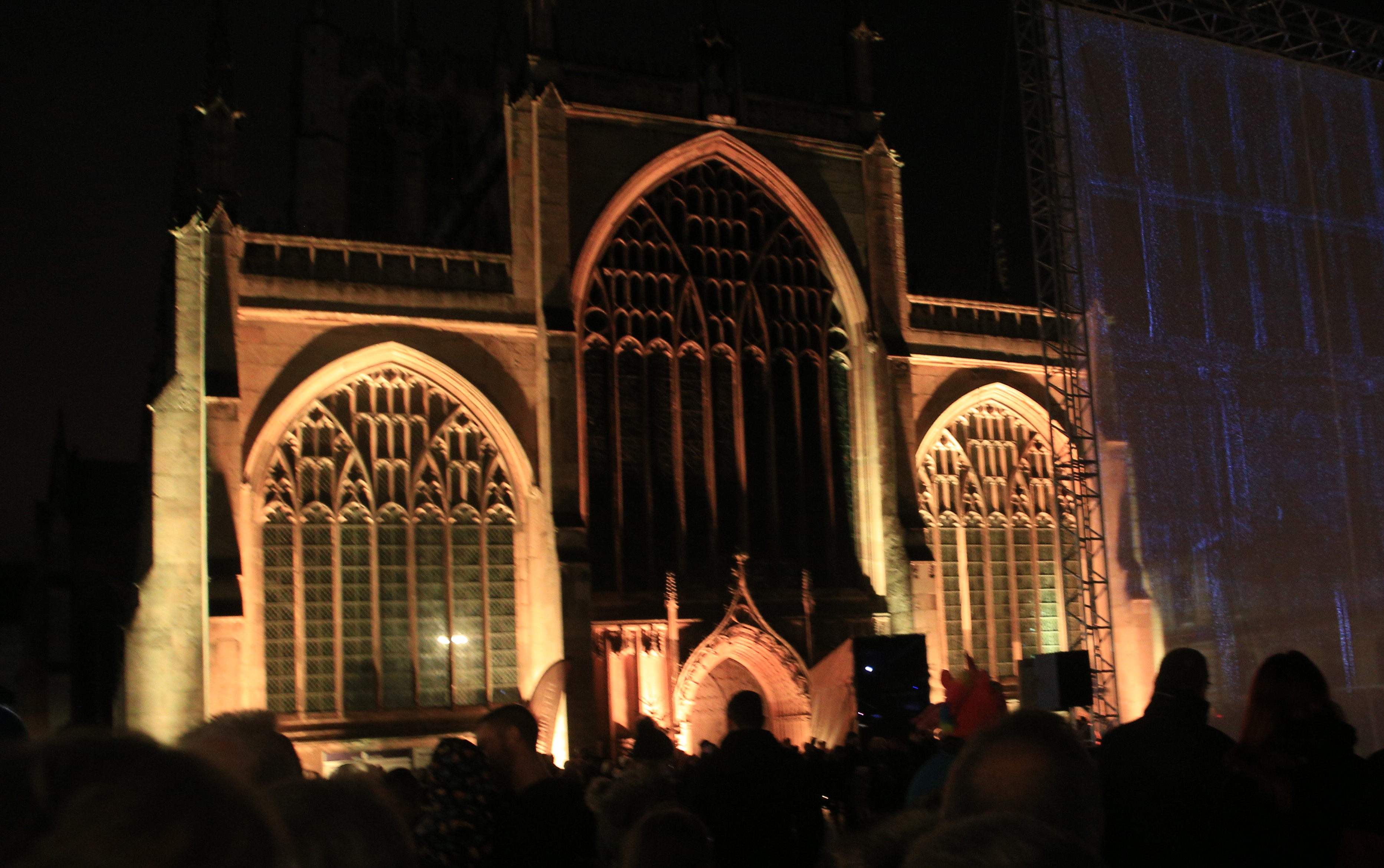 Hull Minster, image copyright Peter Church